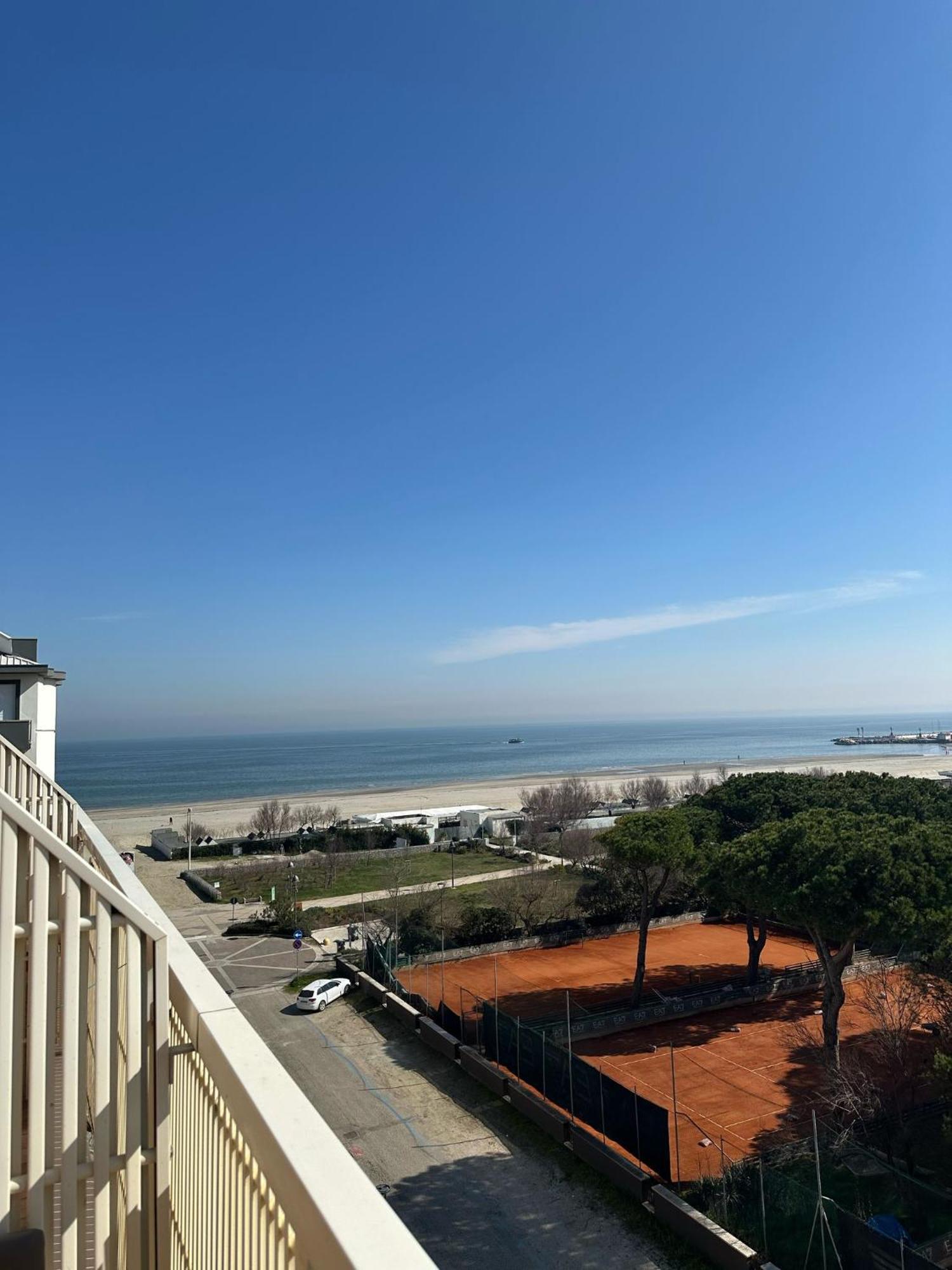 Hotel Helios Beach Морской Милан Экстерьер фото